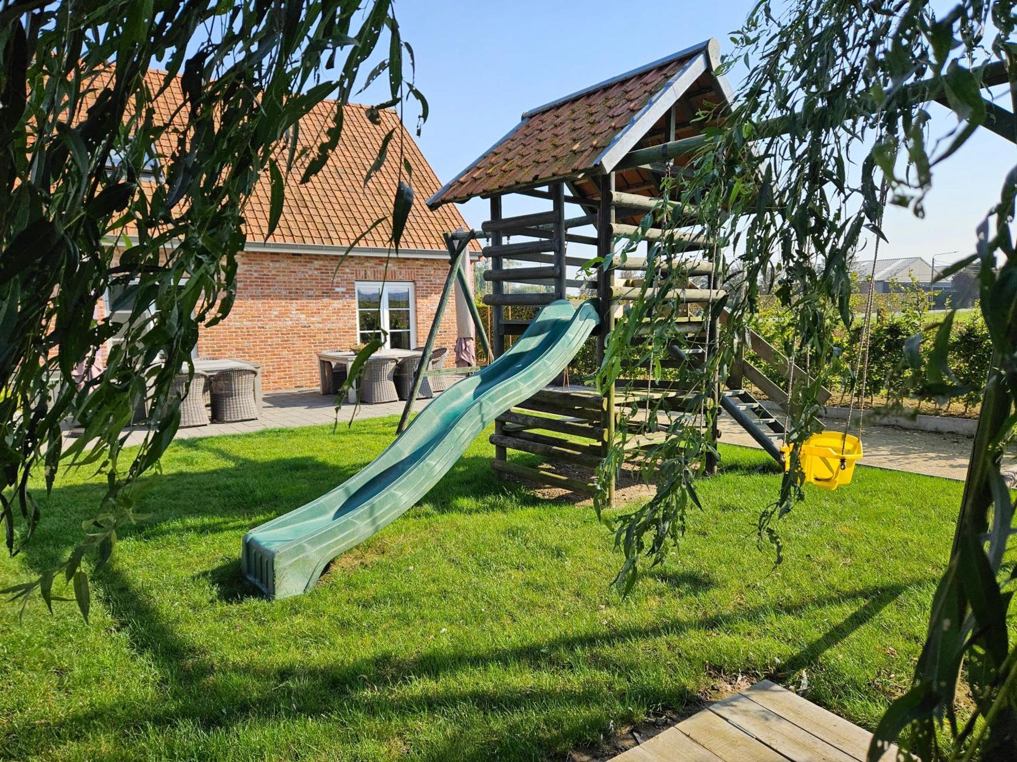 'T Hooghe Licht Bed & Breakfast Zonnebeke Esterno foto
